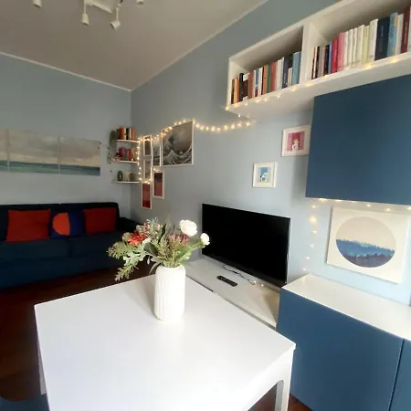 Blue Retreat M4 * Milan