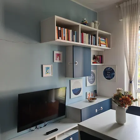 Blue Retreat Modern Near M4 * ميلان