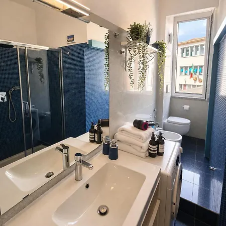 Blue Retreat Modern Near M4 * ميلان