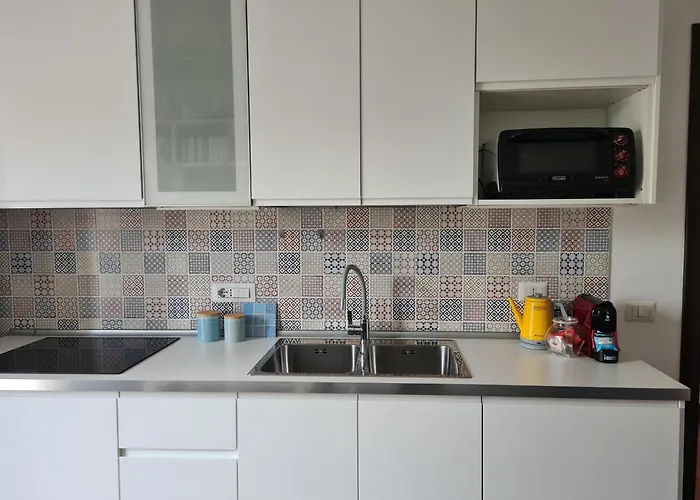 Blue Retreat Modern Near M4 شقة *